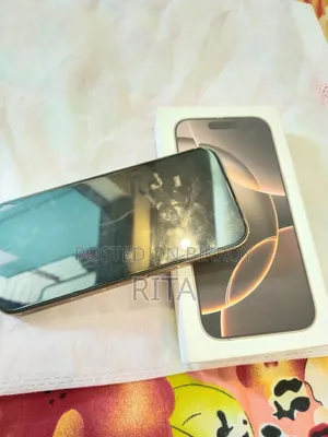 Apple iPhone 16 Pro 256 GB Gold