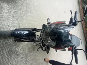 Bajaj Discover 110 2021 Black