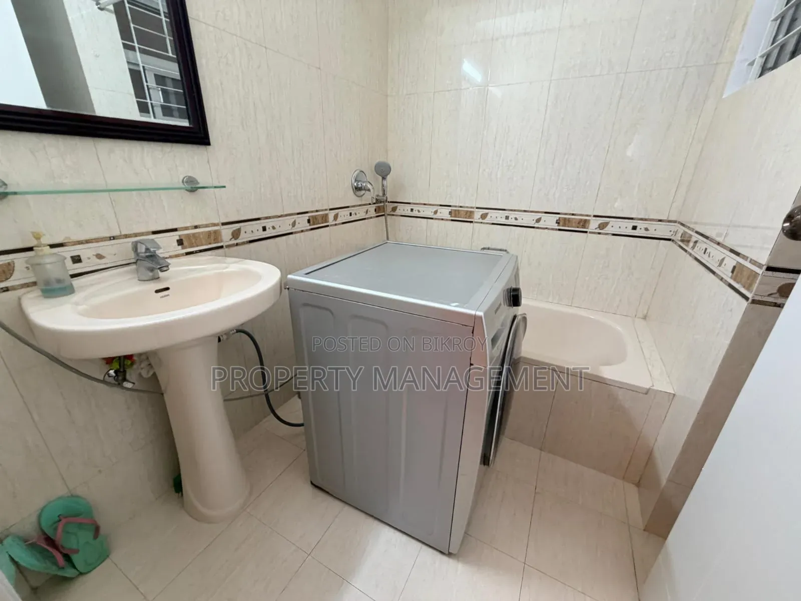 Furnished 3bdrm Apartment in Gulshan for Rent