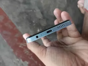 Vivo V19 128 GB Blue