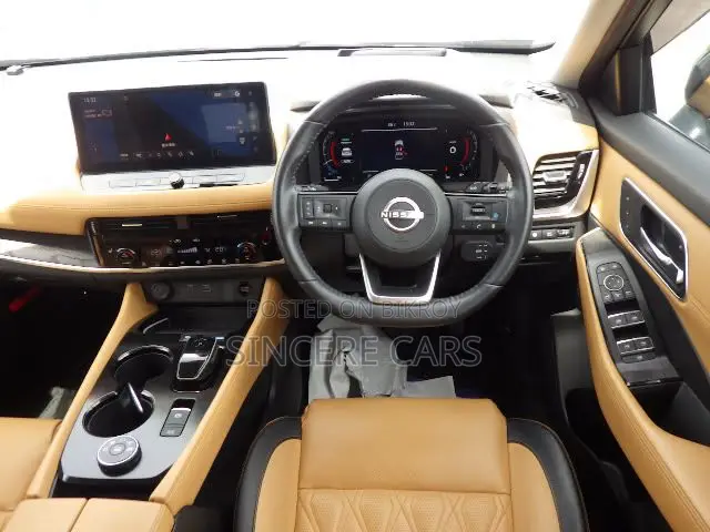 Nissan X-Trail 2023 Gold