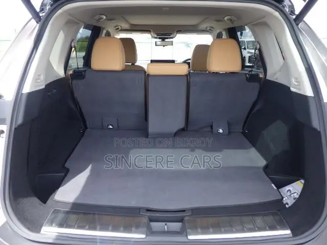 Nissan X-Trail 2023 Gold