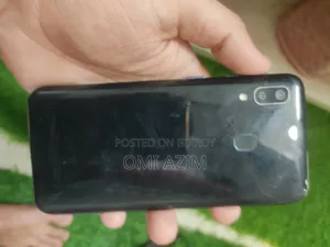 Samsung Galaxy A20e 32 GB Black