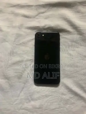 Apple iPhone SE (2020) 64 GB Black