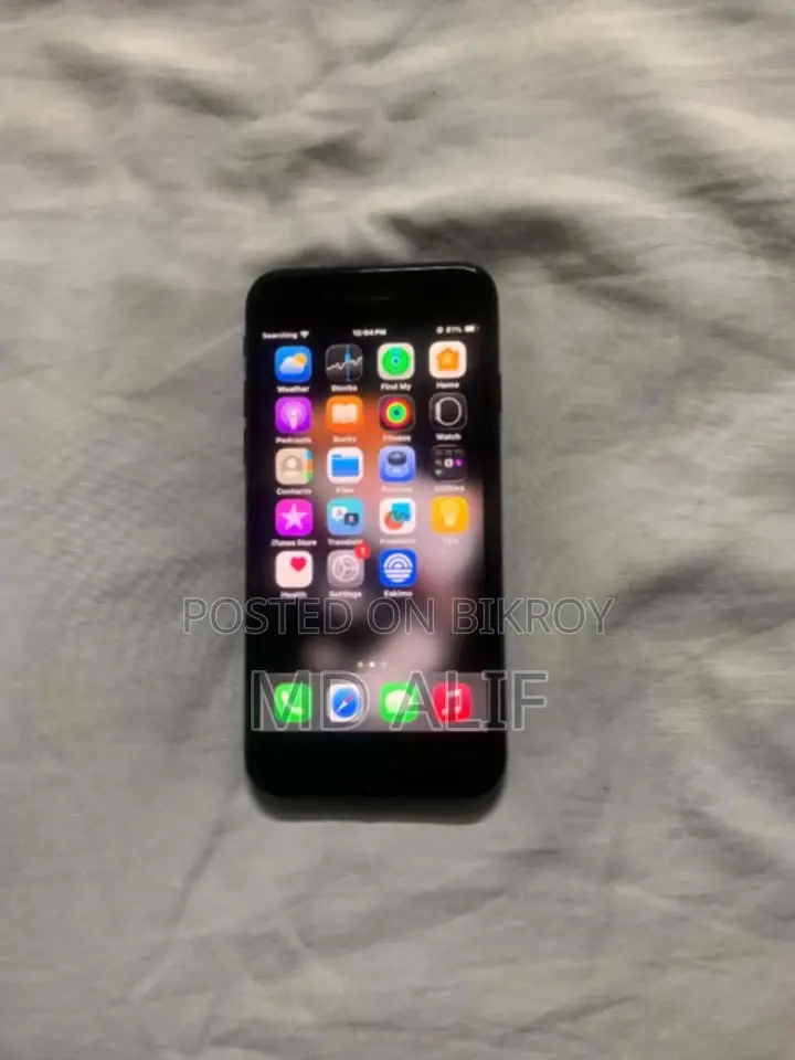 Apple iPhone SE (2020) 64 GB Black
