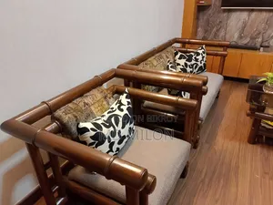 সেগুন কাঠের সোফা