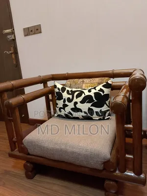 সেগুন কাঠের সোফা