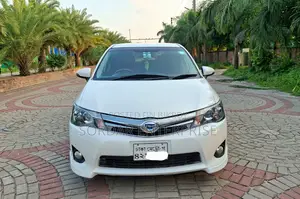 Toyota Axio 2014 Pearl