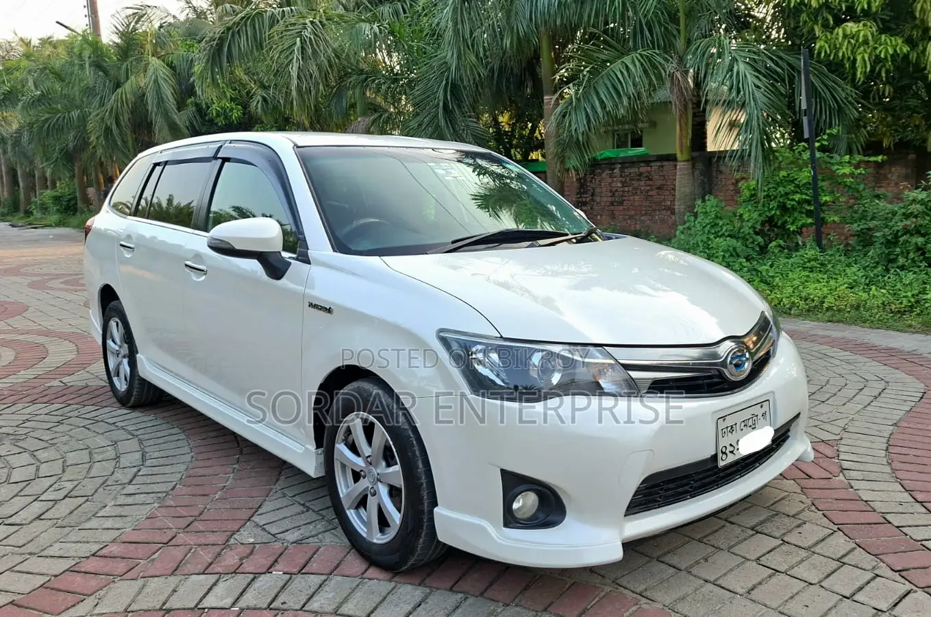 Toyota Axio 2014 Pearl
