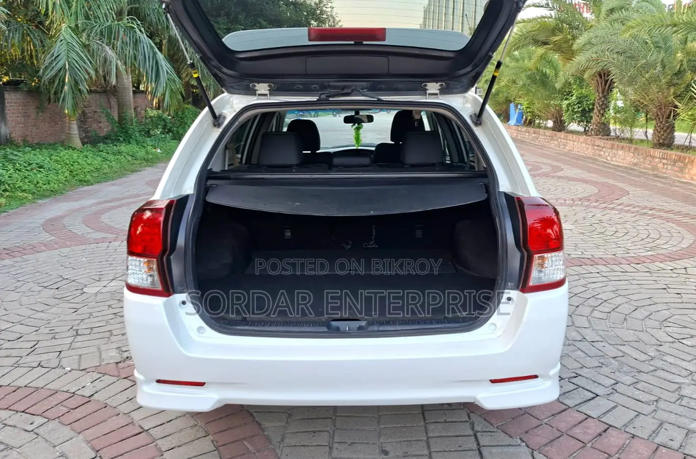 Toyota Axio 2014 Pearl