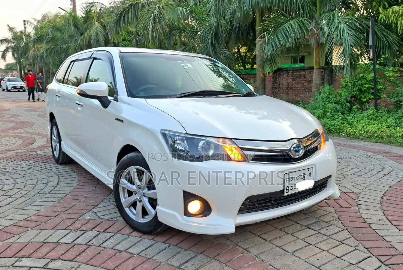 Toyota Axio 2014 Pearl