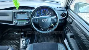 Toyota Axio 2014 Pearl