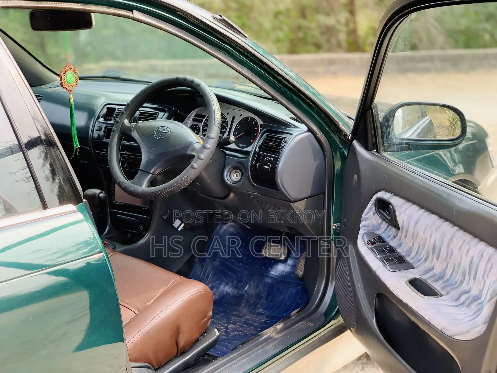 Toyota Corolla G-Touring 2000 Green