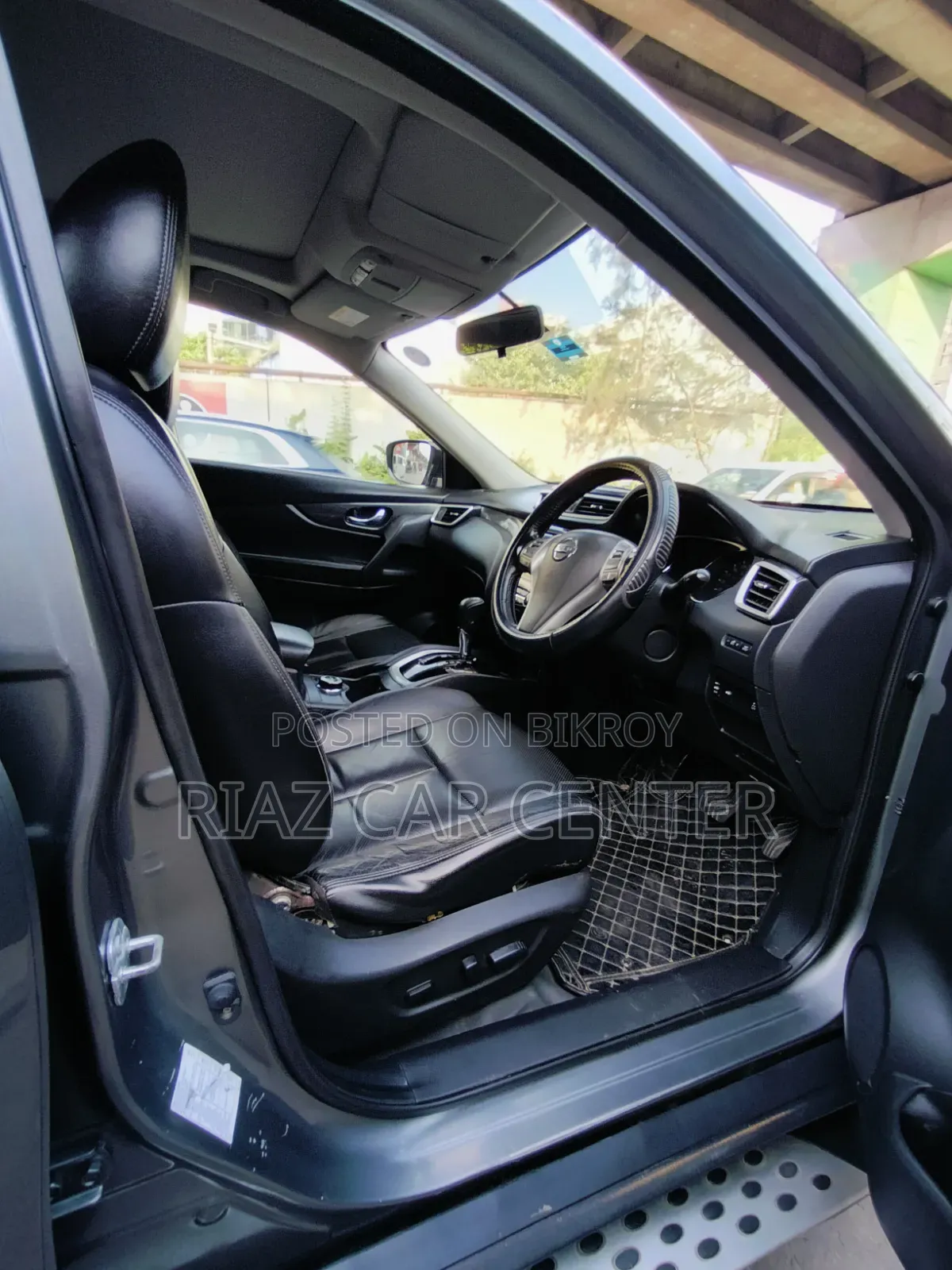 Nissan X-Trail 2017 Gray