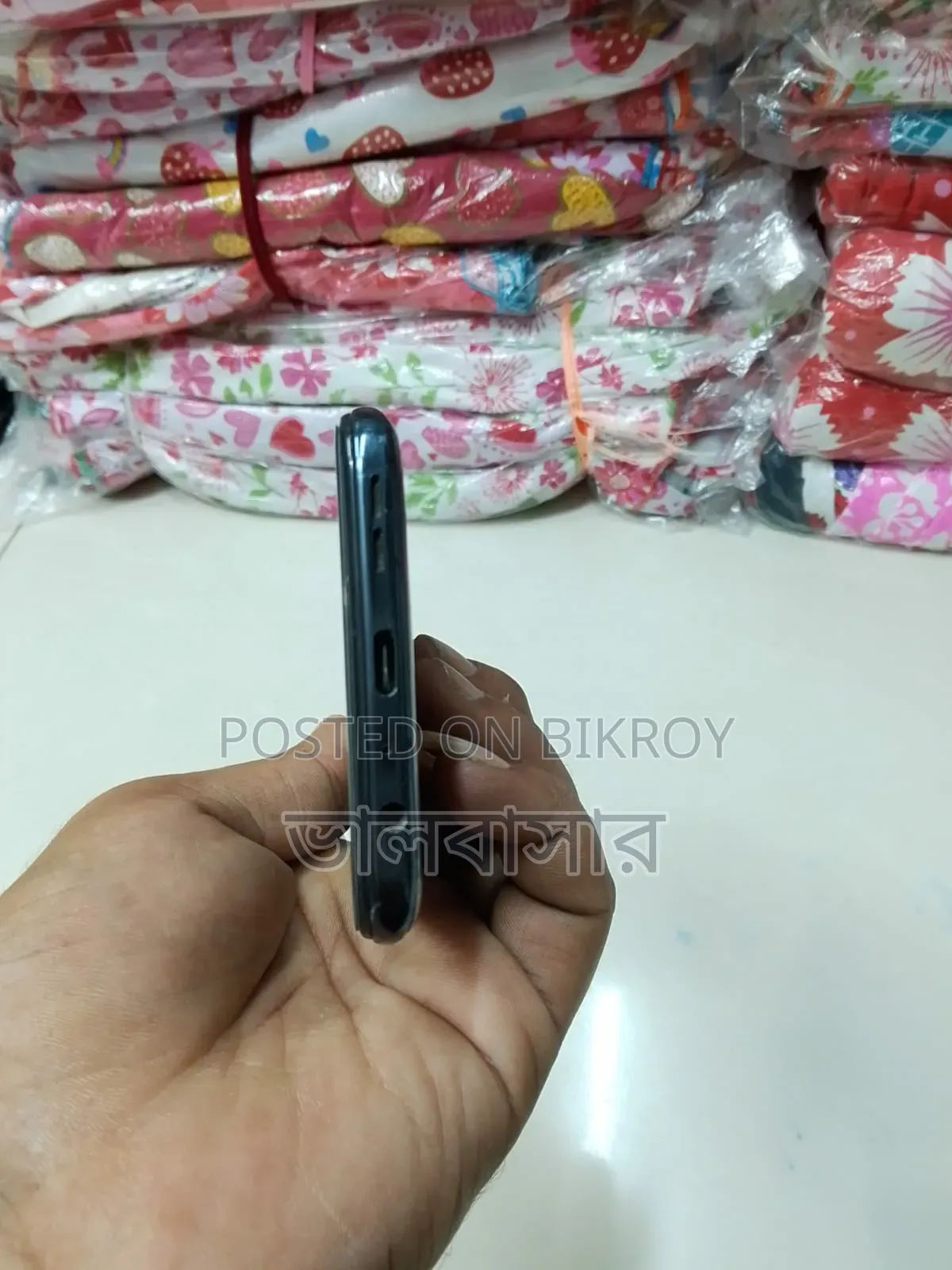 ওয়ানপ্লাস নর্ড এন১০০ ৬৪ জিবি নীল