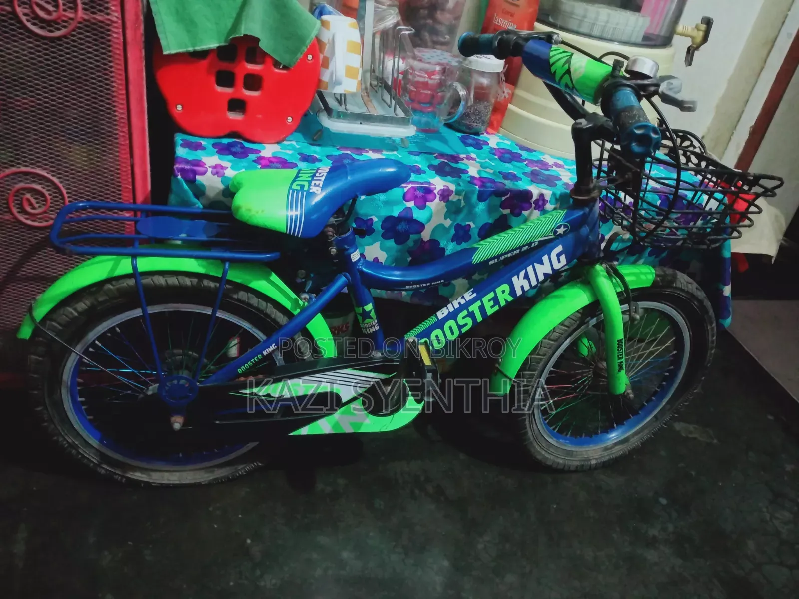একটি ১বছর ব্যাবহার করা বাইসাইকেল