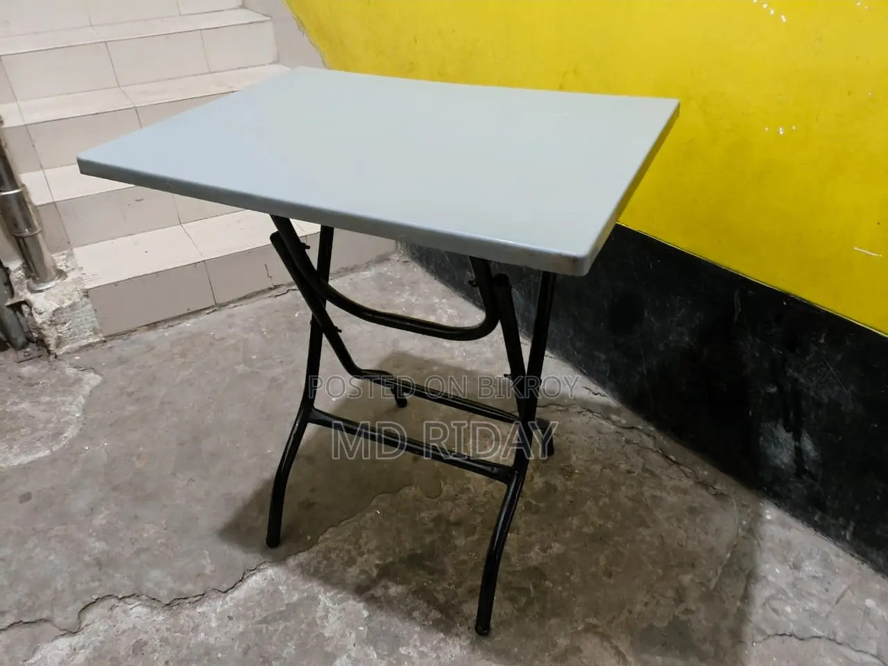 New Folding Table