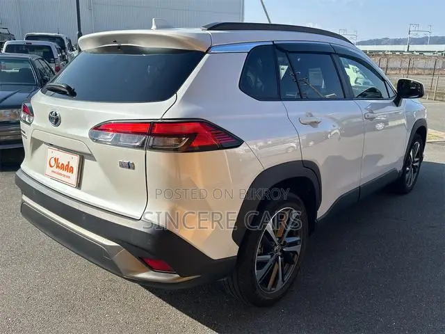 Toyota Corolla Cross 2021 Pearl