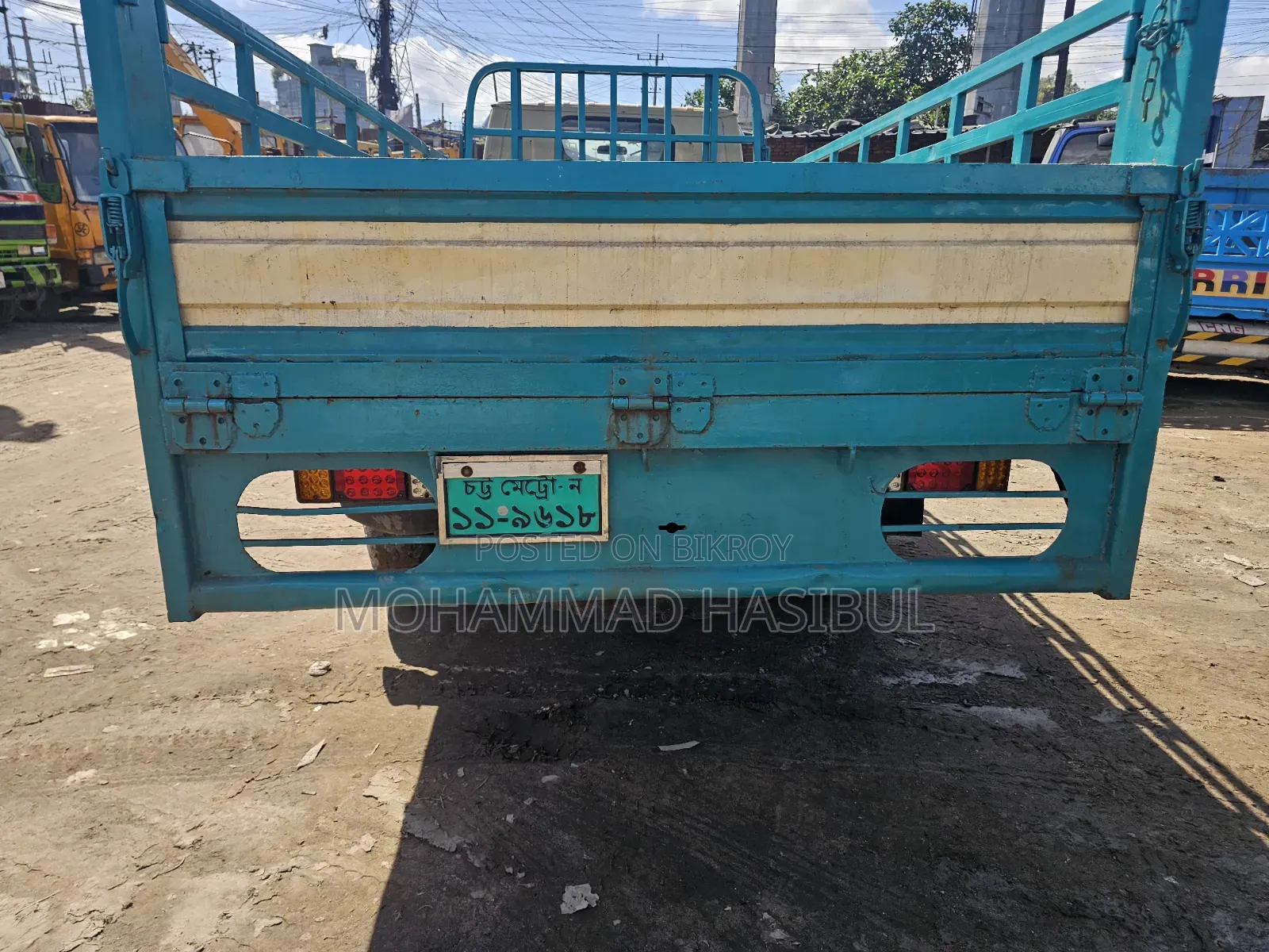Isuzu Pickup