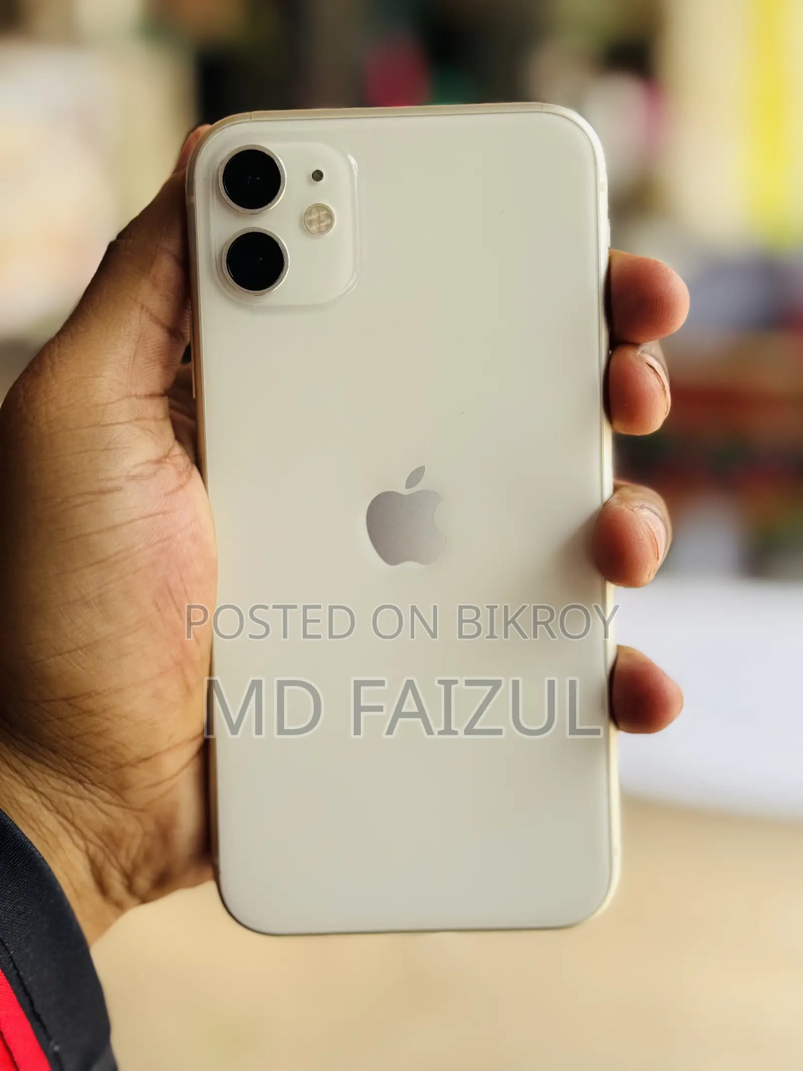 অ্যাপল আইফোন ১১ ১২৮ জিবি হোয়াইট