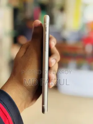 অ্যাপল আইফোন ১১ ১২৮ জিবি হোয়াইট