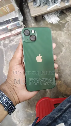 Apple iPhone 13 128 GB Green