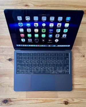 Laptop Apple MacBook Air 2025 M4 16GB Apple M4 SSD 256GB