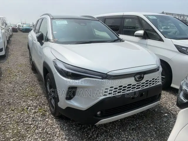 New Toyota Corolla Cross 2026 Pearl