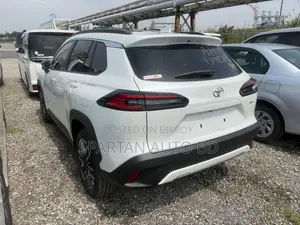 New Toyota Corolla Cross 2026 Pearl