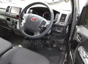 Toyota HiAce 2020 Silver