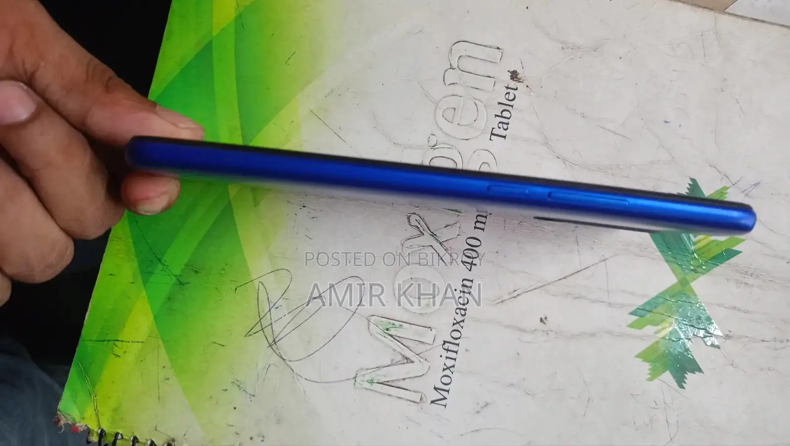 Realme 64 GB Blue