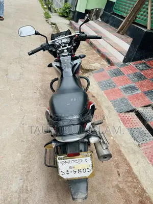Bajaj Discover 125 2019 Black