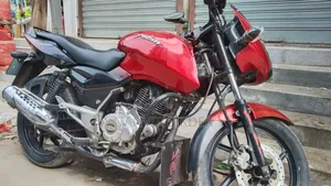Bajaj Pulsar 150 2016 Red
