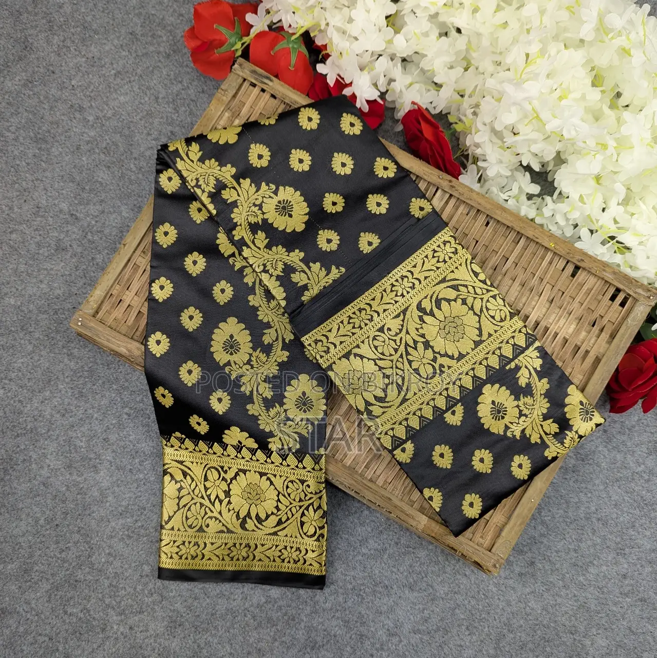 Premium Silk Katan Saree – Exclusive Design and Multiple Color Verient