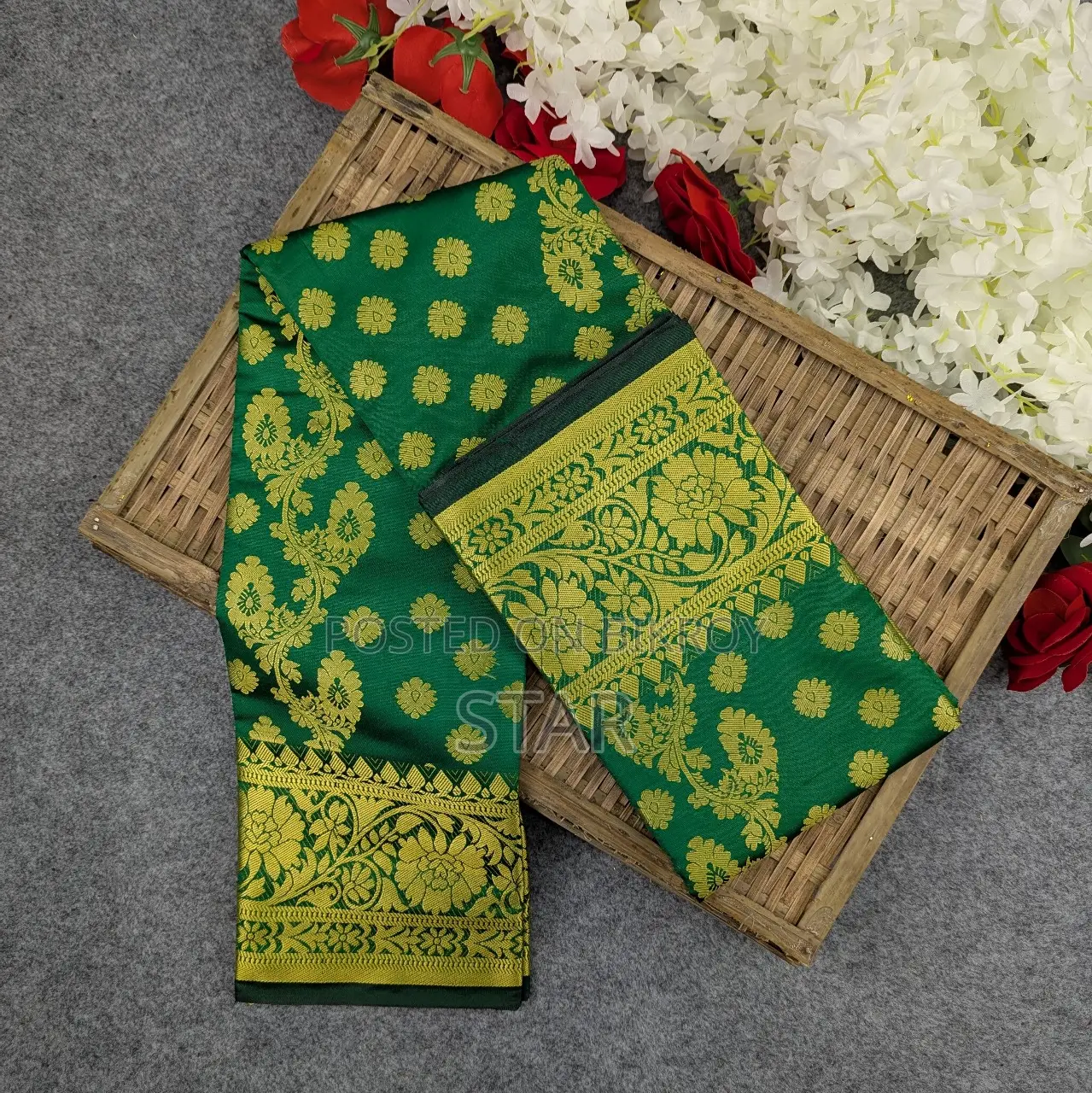 Premium Silk Katan Saree – Exclusive Design and Multiple Color Verient