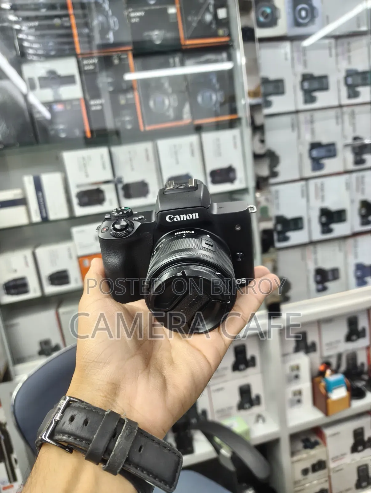 Canon M50 Mark 2 With 15/45mm Kit Lens Mirrorless Camera