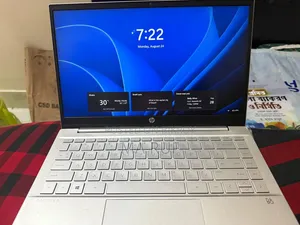 New Laptop HP Pavilion 14 8GB Intel Core I5 SSHD+SSD 512GB