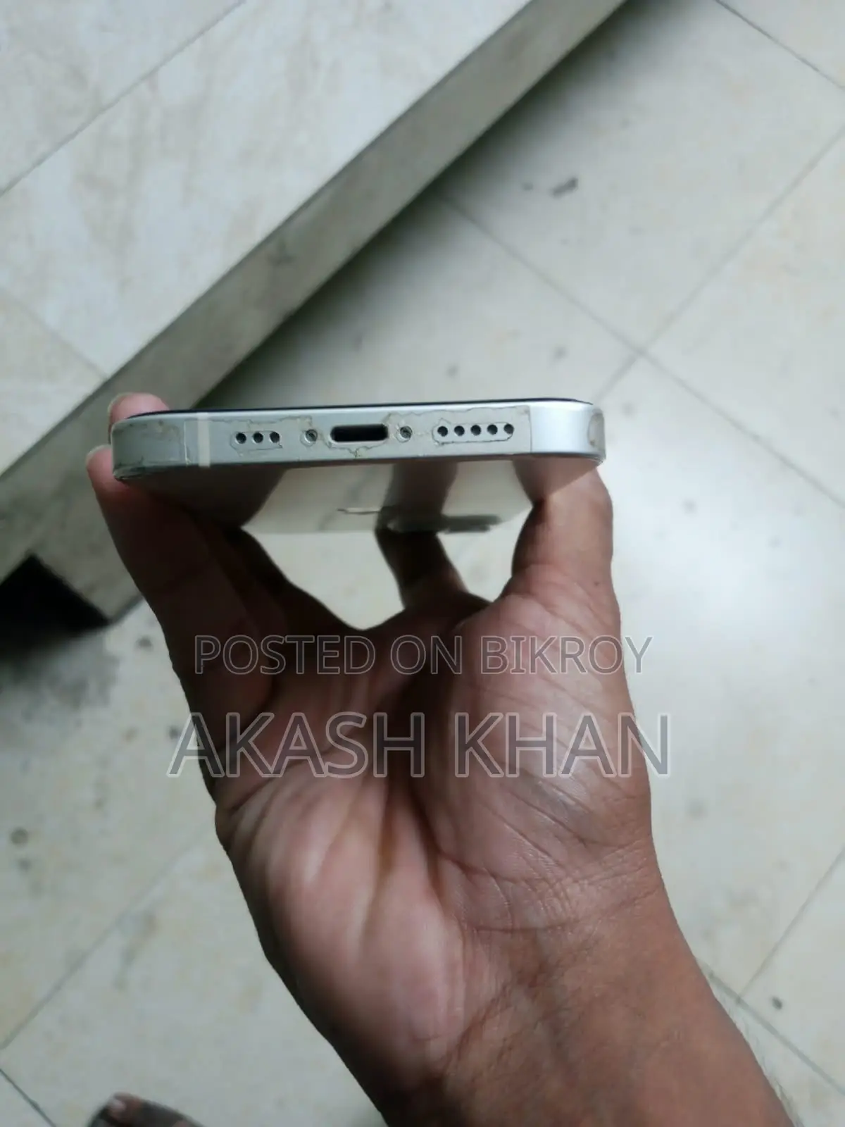 Apple iPhone 13 128 GB White