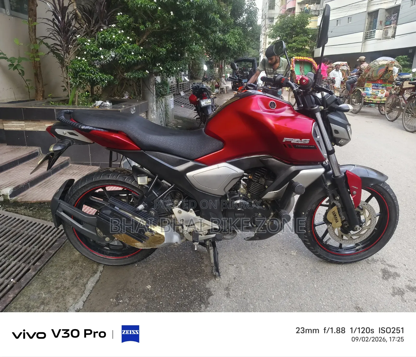 Yamaha FZS V3 2023 Red