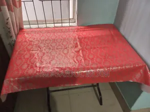 টেবিলে বিক্রি