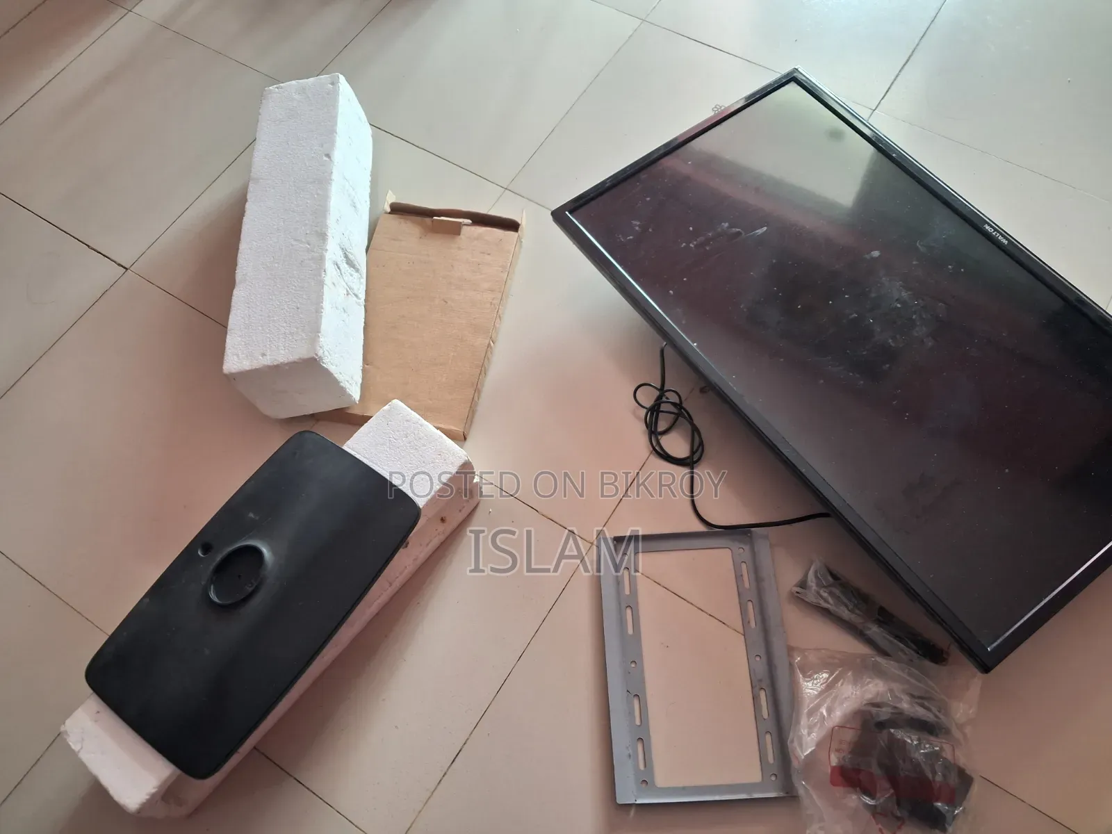 Led Basic TV 32"