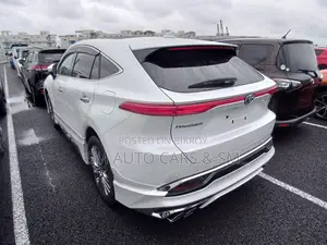 Toyota Harrier Hybrid Z 2023 Pearl