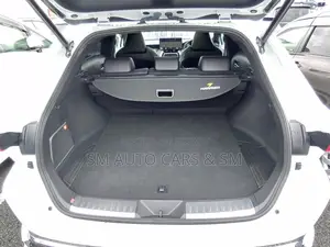 Toyota Harrier Hybrid Z 2023 Pearl