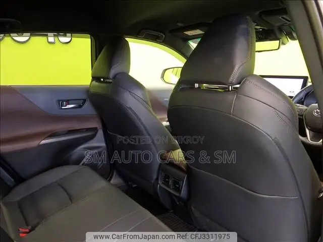 New Toyota Harrier Hybrid Z 2025 Pearl
