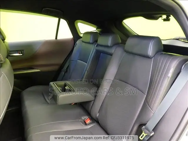 New Toyota Harrier Hybrid Z 2025 Pearl