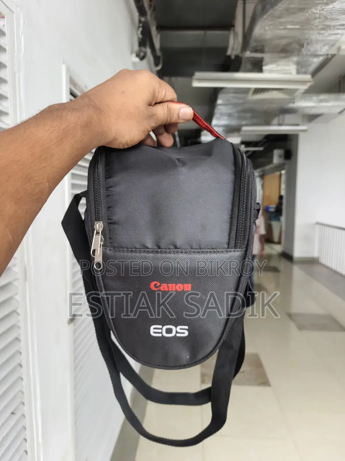 ইমারজেন্সি টাকার জন্য ক্যামেরা টি সেল করা হবে