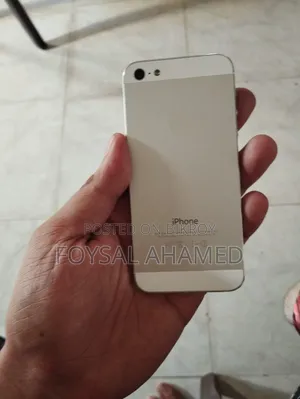 Apple iPhone 5s 32 GB Silver