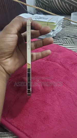 New Apple iPhone 12 Pro 256 GB Gold