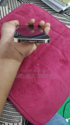 New Apple iPhone 12 Pro 256 GB Gold