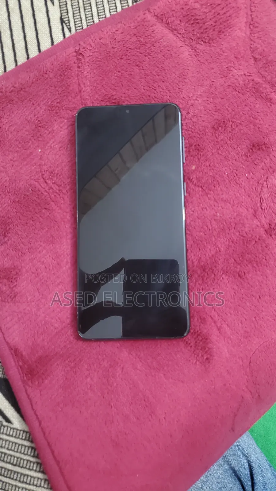 New Apple iPhone 12 Pro 256 GB Gold
